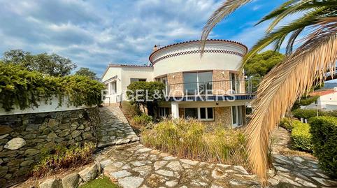 Foto 2 de Casa o xalet en venda a Carrer Josep Maria de Sagarra, El Colomer - La Bateria - La Coma, Girona