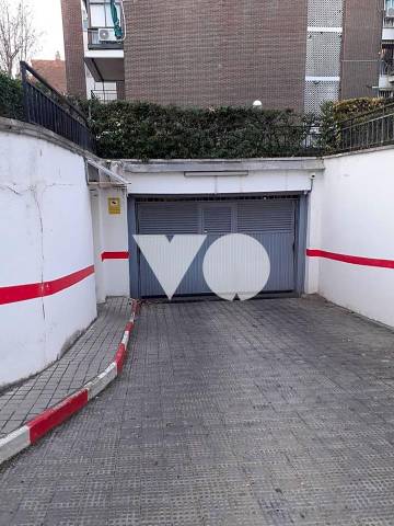 Garaje en Venta en Góndola en Alameda de Osuna