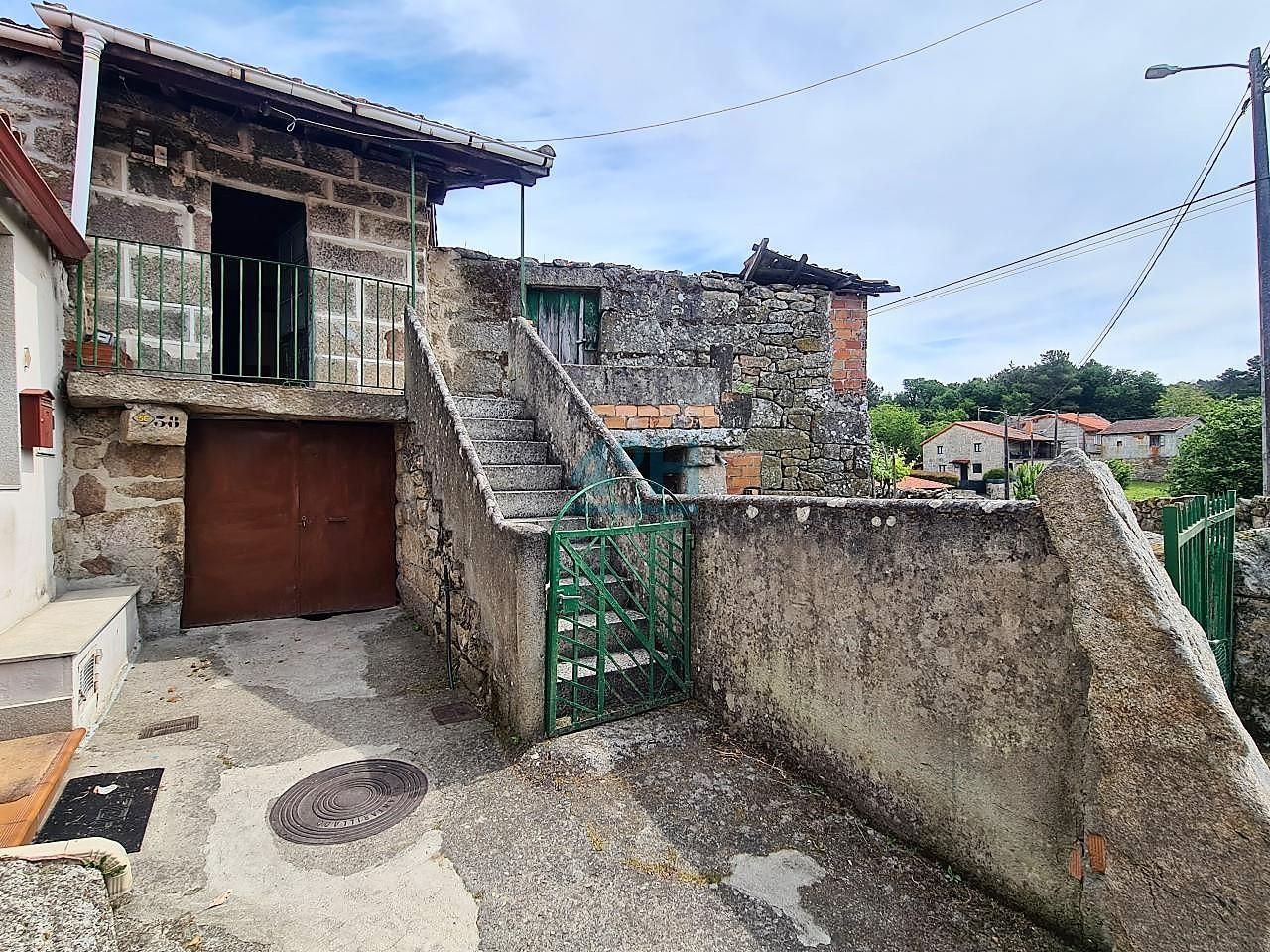 Exterior view of House or chalet for sale in Amoeiro  with Private garden