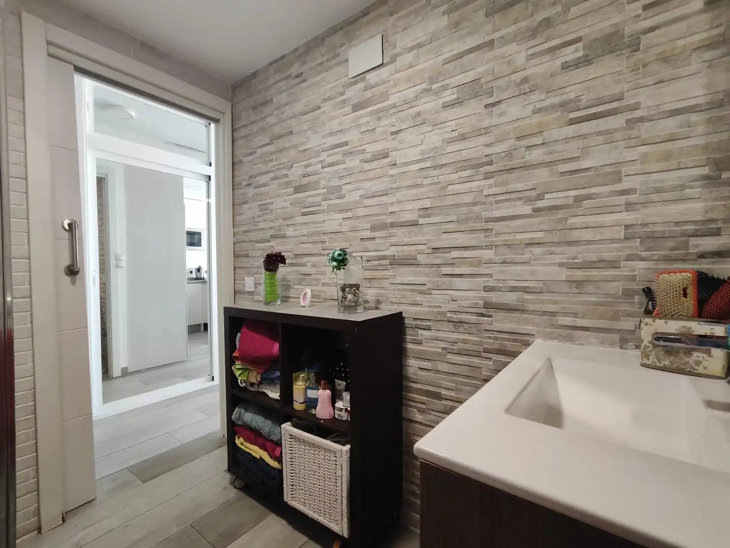 Baño de Estudio en venta en Torremolinos con Aire acondicionado, Calefacción y Amueblado
