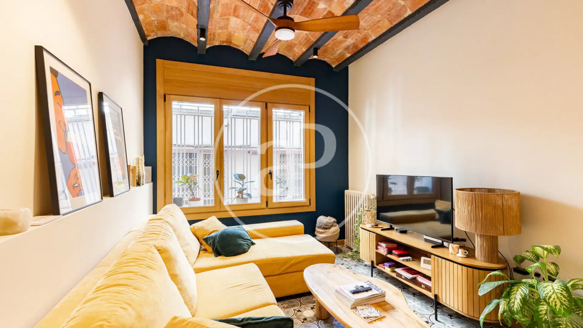 Living room of Flat for sale in  Barcelona Capital  with Heating