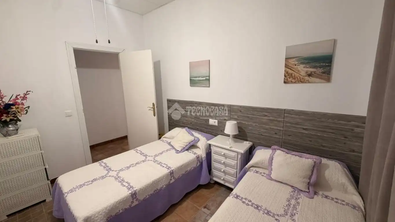 Dormitori de Finca rústica en venda en La Lantejuela , Sevilla
