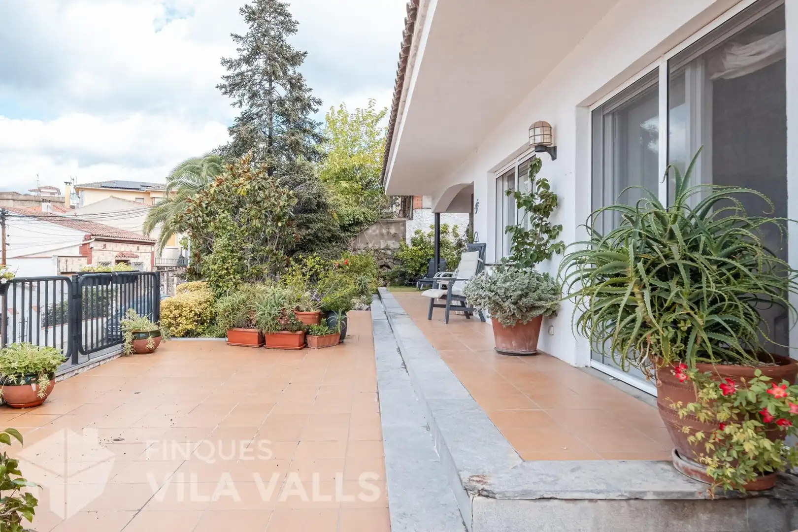 Xalet amb jardí en venda a Avenida Avinguda Puigdomi, imagen 2