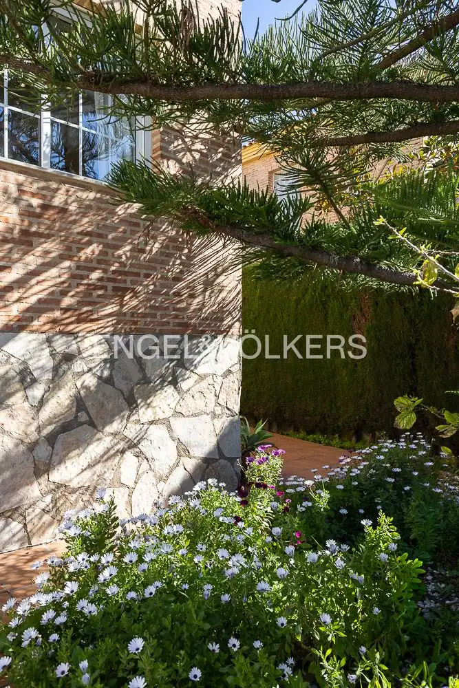 Terrace of Houses for sale in Torrent  with Air Conditioner, Heating and Private garden
