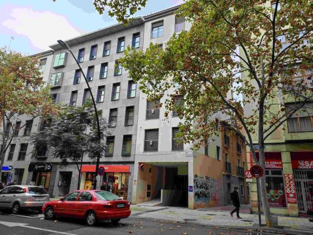 Piso en Alquiler en Calle Sobrarbe en Arrabal