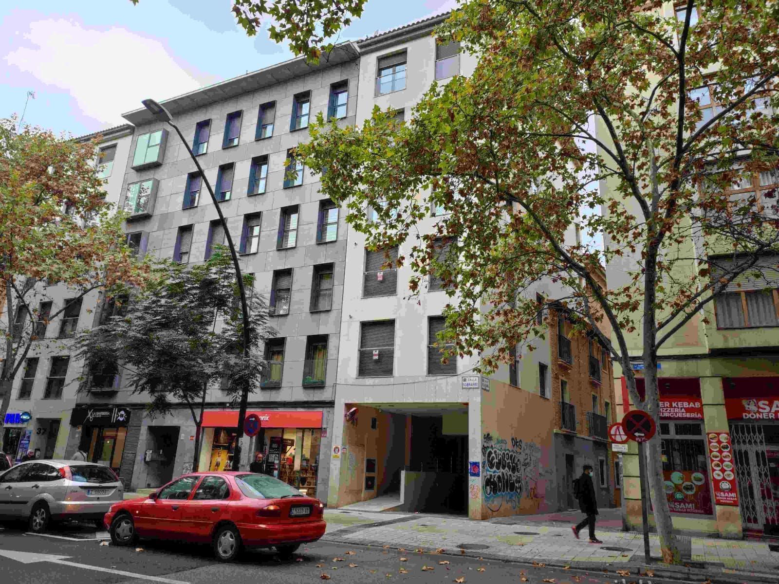 Exterior view of Flat to rent in  Zaragoza Capital  with Storage room