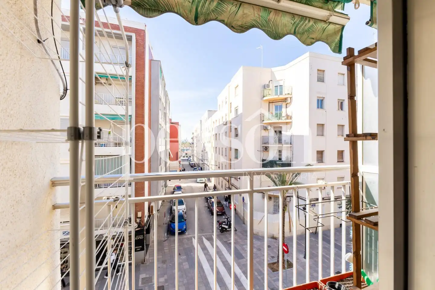 Pis amb terrassa en venda a Poblats Marítims