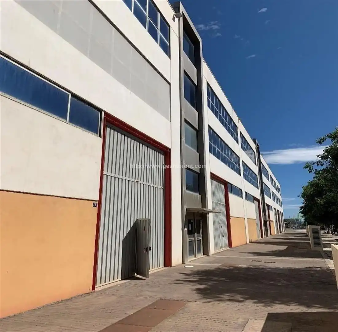 Industrial buildings for rent in Son Riera - Aeroport