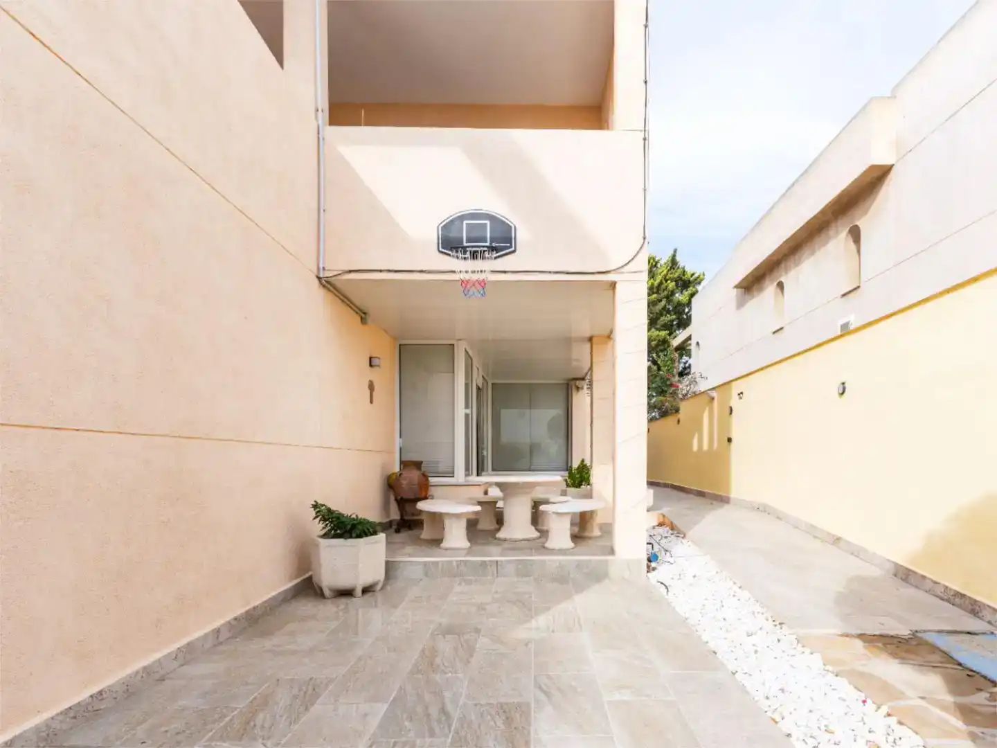 Vista exterior de Piso en venta en Garrucha con Aire acondicionado, Jardín privado y Trastero
