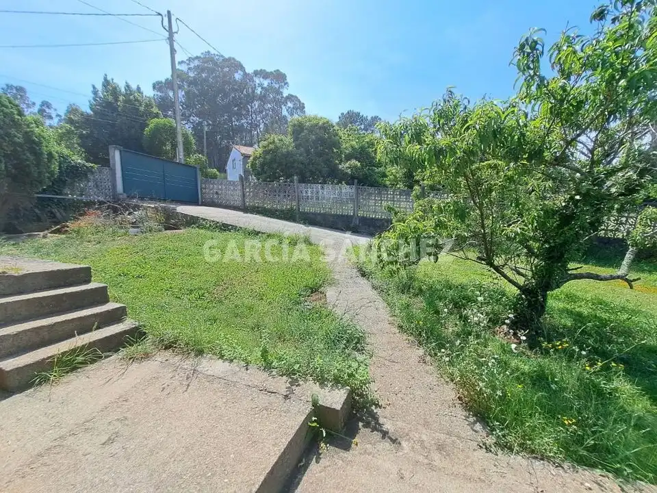 Houses for sale in Boiro  with Furnished