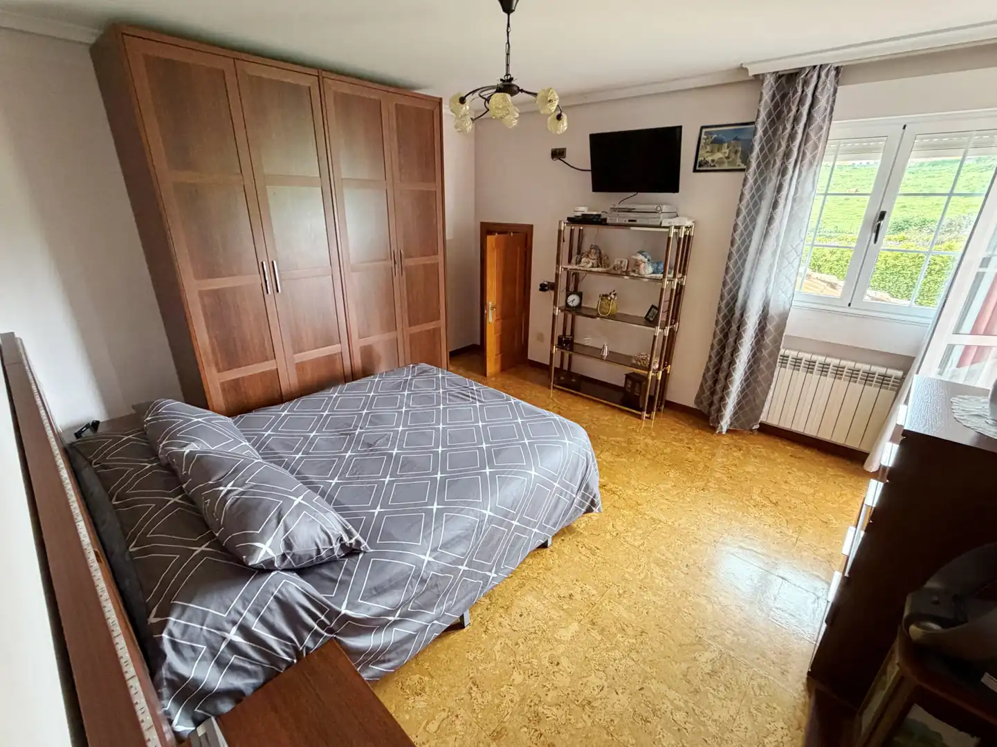 Habitación de Casa o chalet en venta en Avilés con Calefacción y Terraza