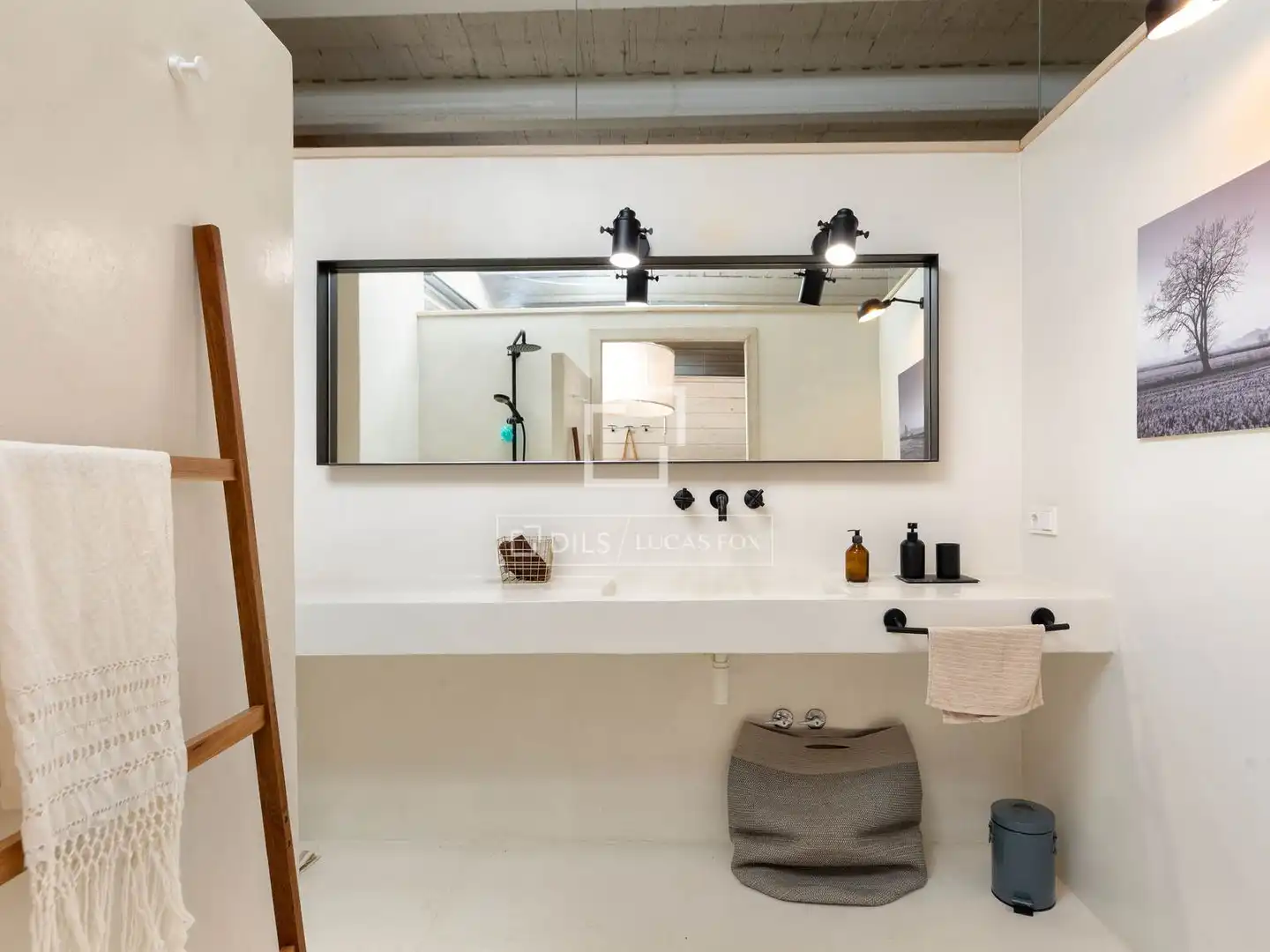 Baño de Finca rústica en venta en Bàscara con Aire acondicionado y Terraza