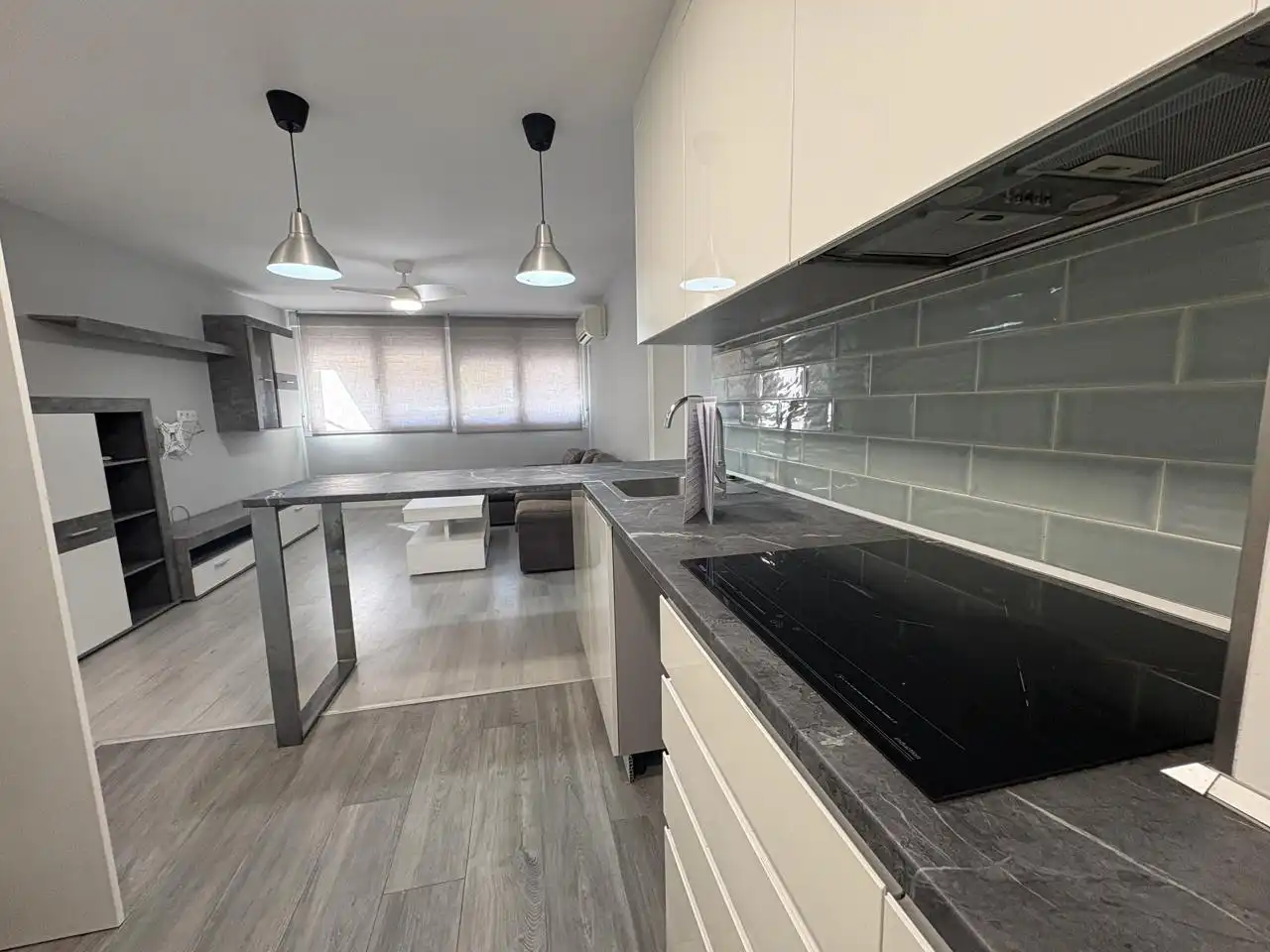 Cocina de Piso de alquiler en Madrid con Aire acondicionado y Calefacción
