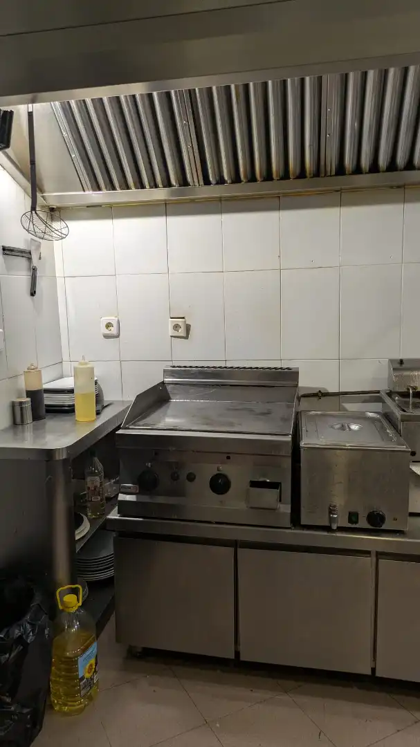 Geschaftsraum zur Miete in Móstoles mit Klimaanlage, Heizung und Terrasse
