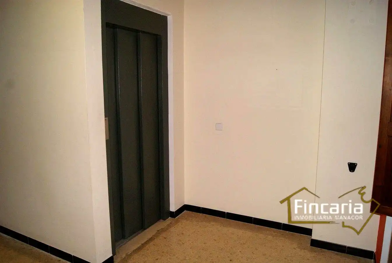 Büro zur Miete in Manacor