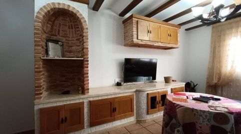 Foto 5 de Casa adosada en venta en Petrer, Alicante