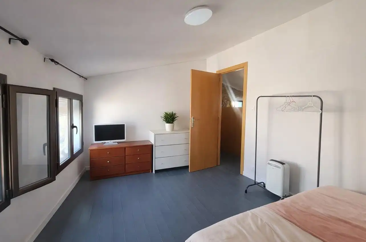 Habitación de Casa o chalet en venta en Tivissa con Parquet, Amueblado y Balcón
