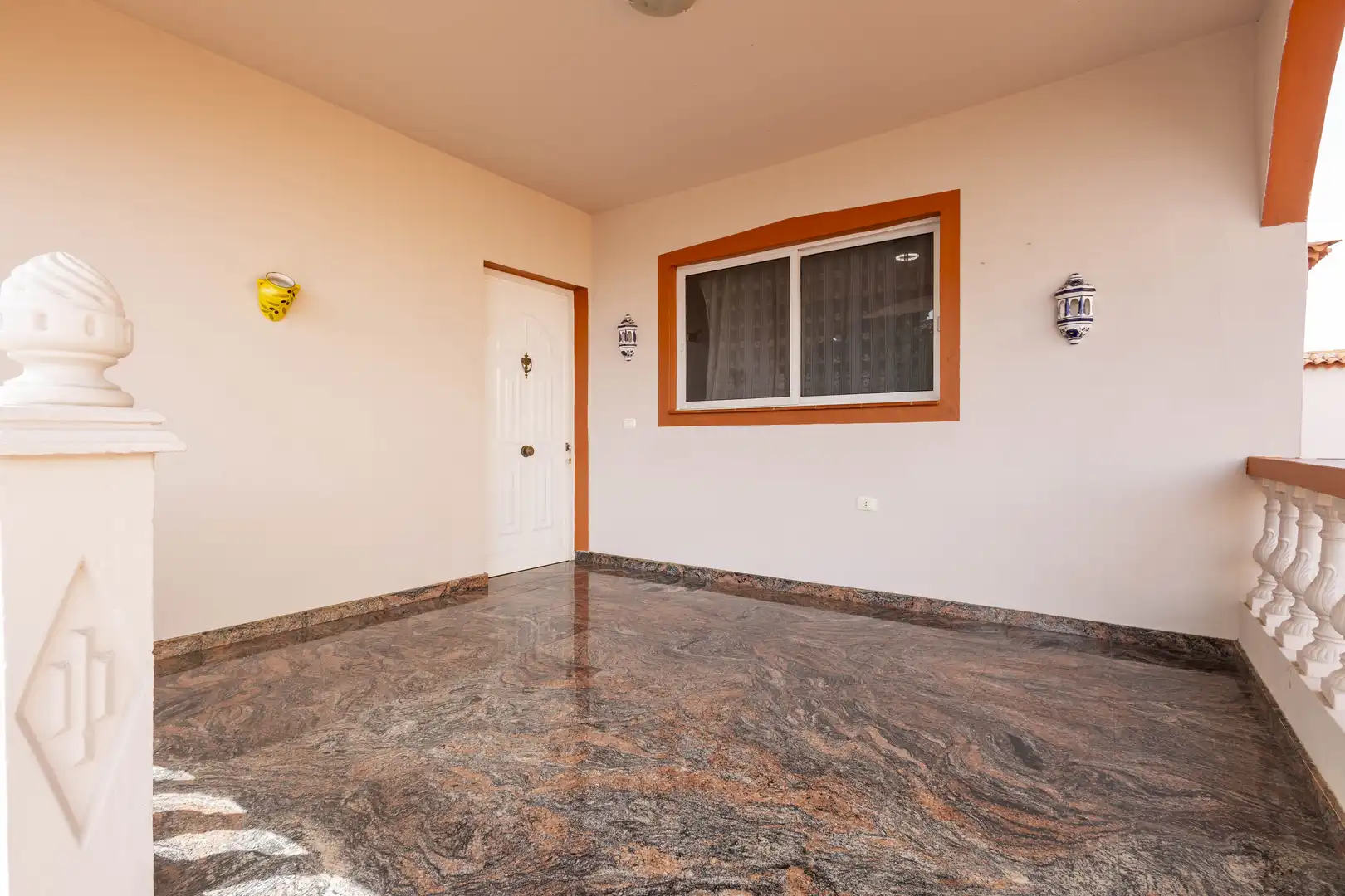 Einfamilien-Reihenhaus zum Verkauf in Los Realejos mit Privatgarten, Terrasse und Abstellraum