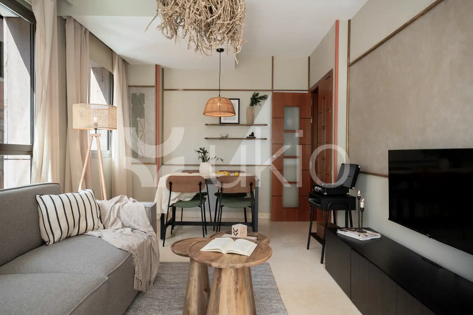 Sala d'estar de Apartament de lloguer en Madrid amb Aire condicionat, Calefacció i Moblat