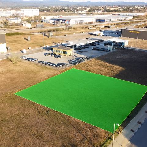 Terreno industrial en Venta en Carrer Francesca Bonnemaison I S en Mas Xirgu