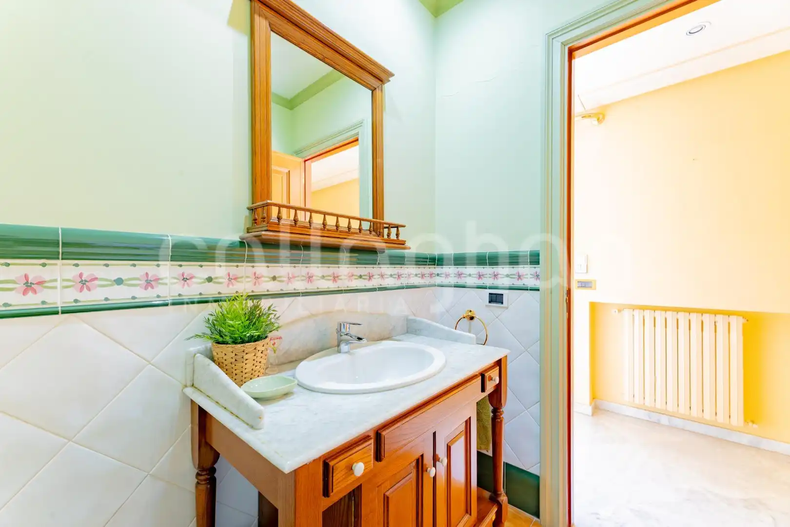 Bathroom of Houses for sale in Godella  with Air Conditioner, Heating and Private garden