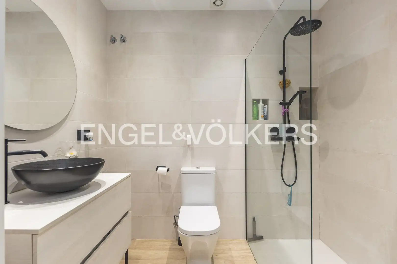 Baño de Piso en venta en Súria con Calefacción y Balcón