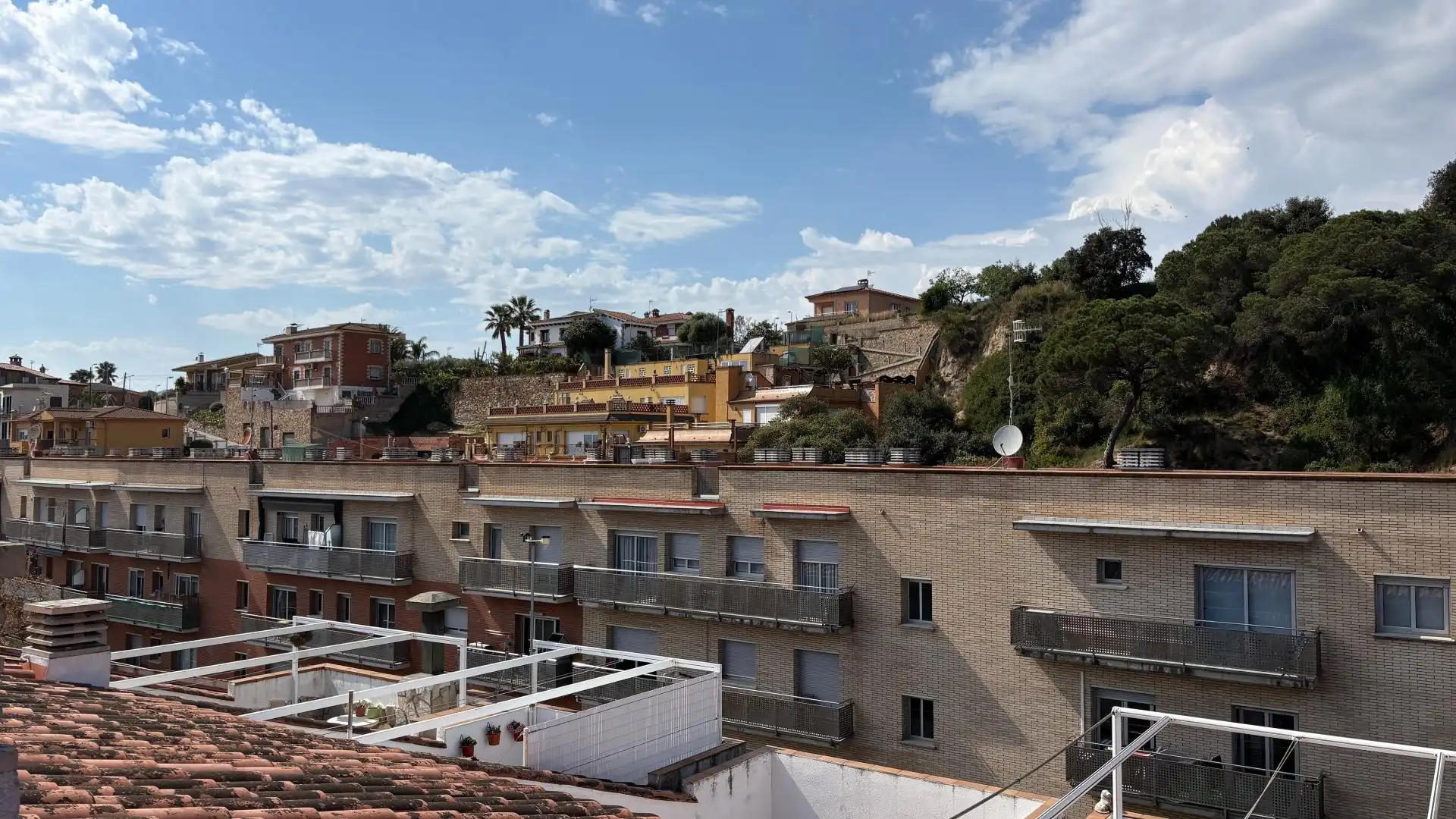 Vista exterior de Piso en venta en Blanes con Calefacción y Balcón