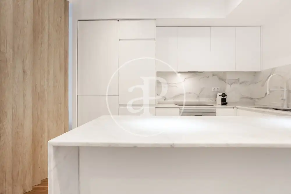 Cocina de Piso de alquiler en Valencia con Aire acondicionado, Calefacción y Amueblado
