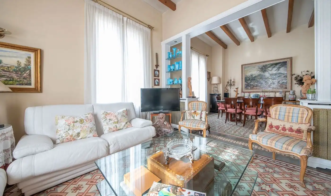 Haus zum Verkauf in Carrer Sant Ramon