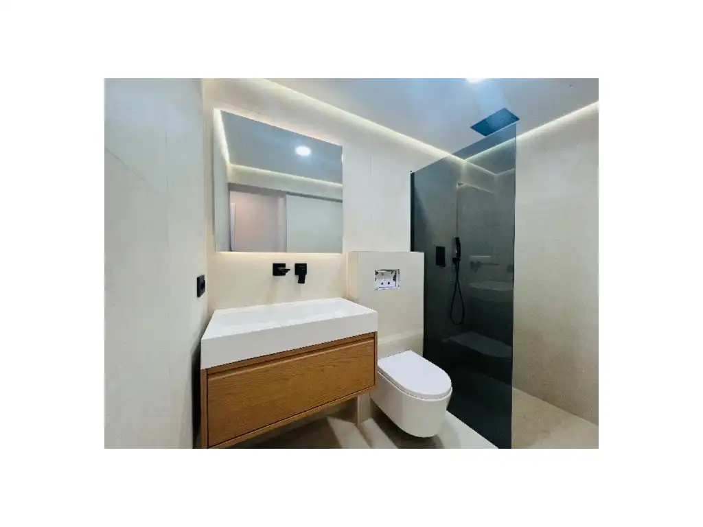 Baño de Apartamento en venta en Calvià con Aire acondicionado, Terraza y Piscina