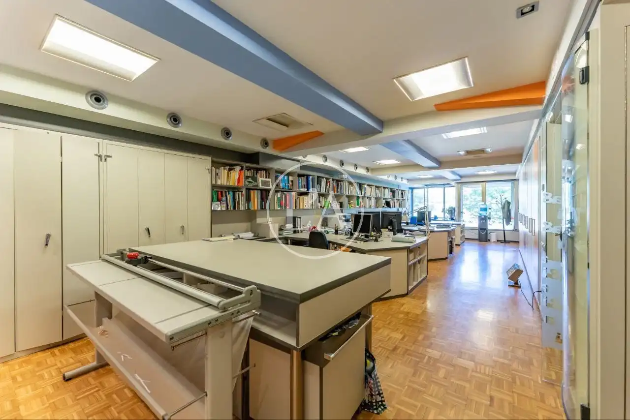 Büro zur Miete in Reus mit Klimaanlage, Heizung und Abstellraum