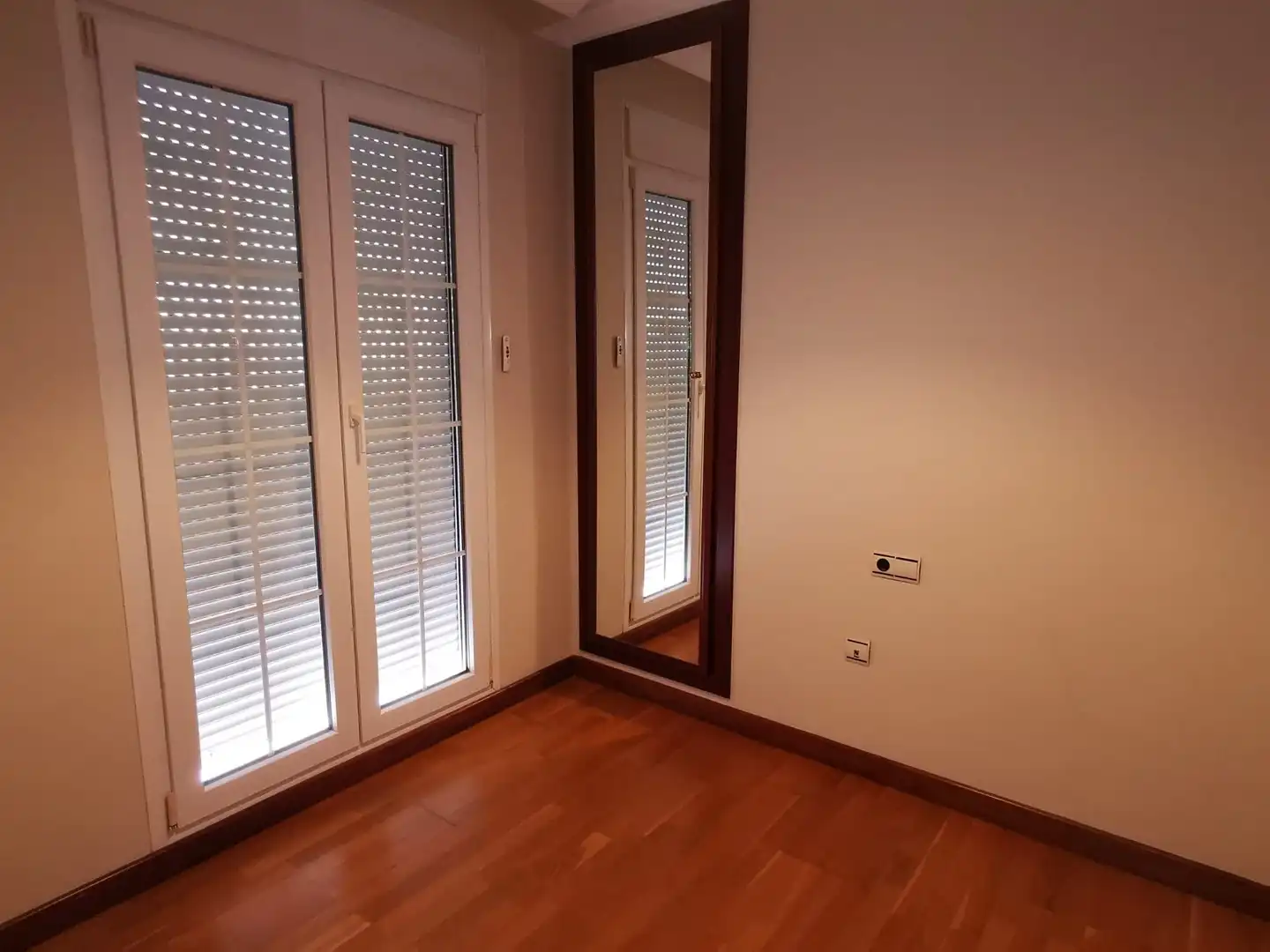 Flat for rent in Calle Madrigal, Camino de Antequera