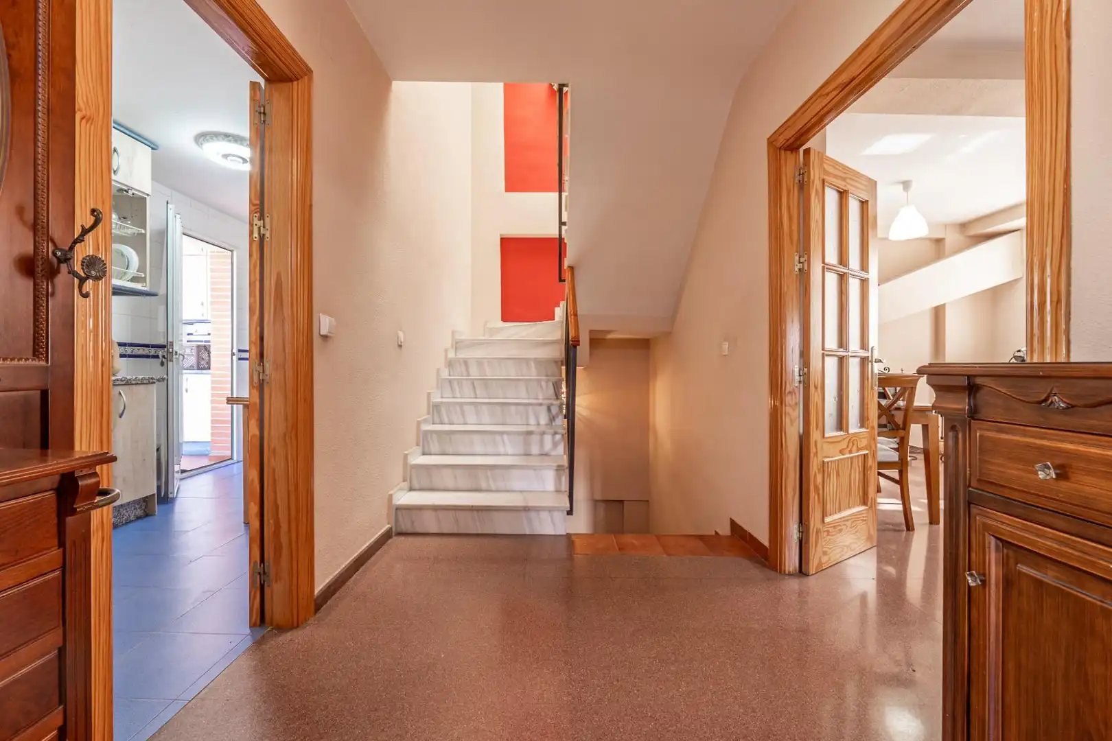 Casa adosada en venta en Ogíjares con Aire acondicionado, Calefacción y Terraza