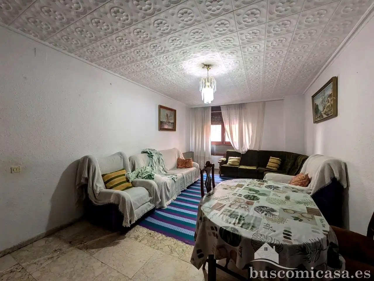 Wohnzimmer von Erdgeschoss zum Verkauf in Linares