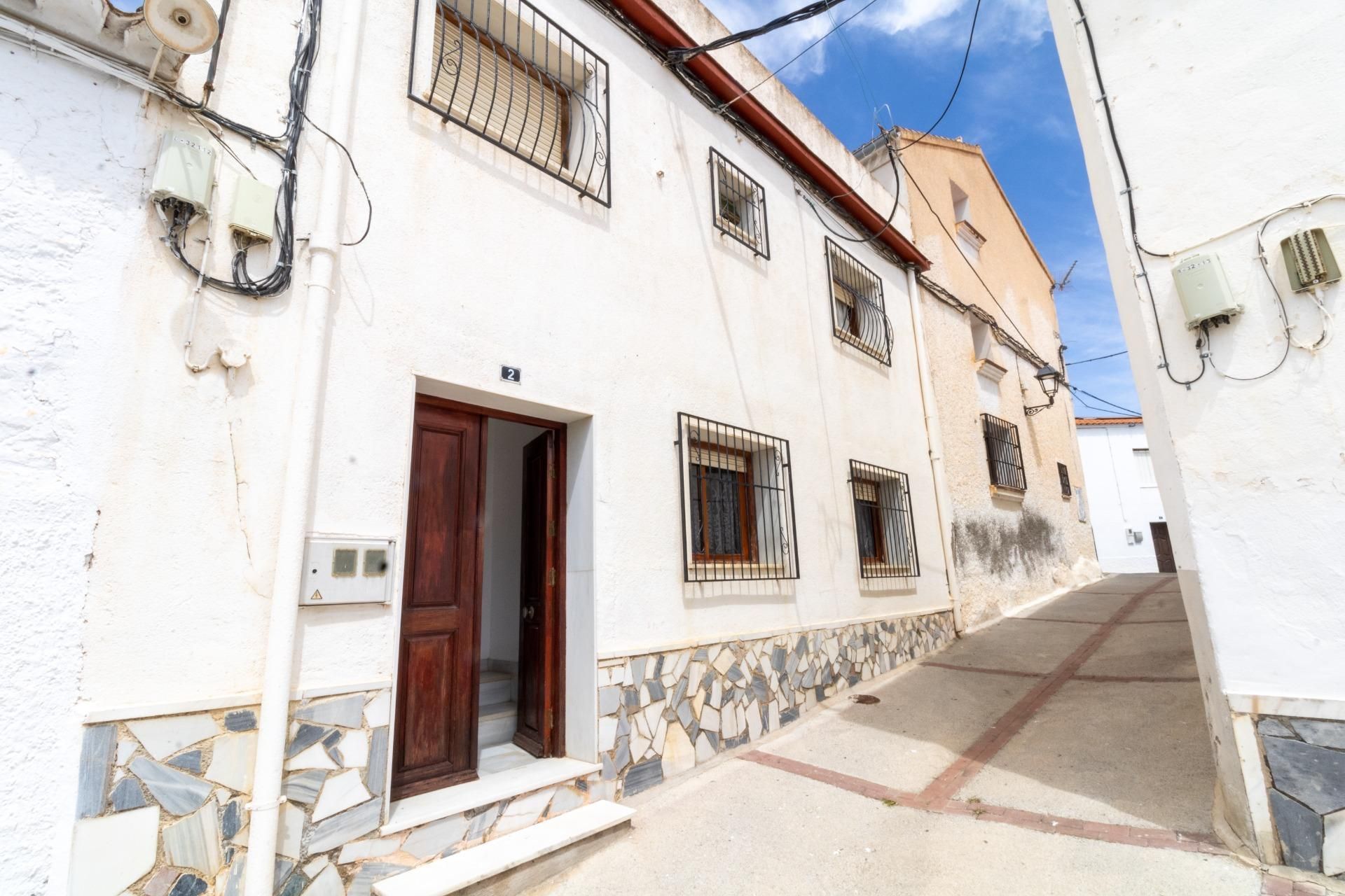 Vista exterior de Casa o xalet en venda en Tahal amb Jardí privat, Terrassa i Traster