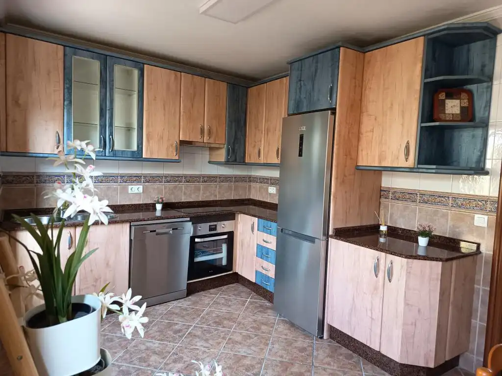 Cocina de Casa o chalet en venta en Avilés con Amueblado