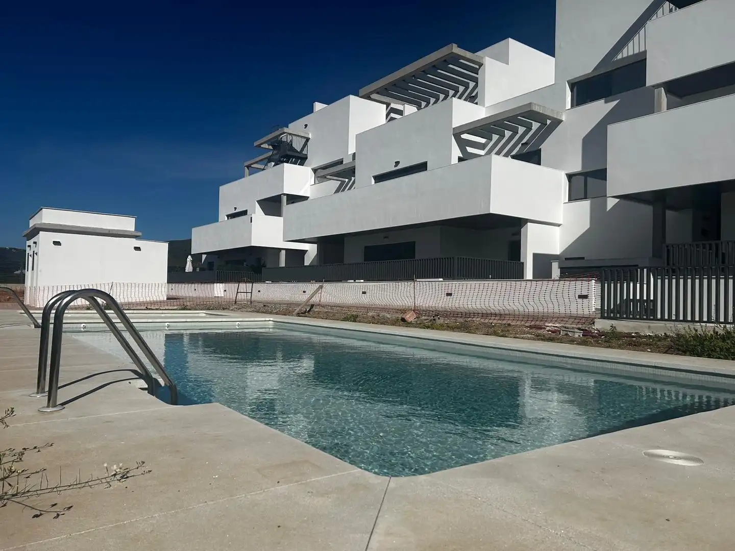 Piscina de Pis en venda en  Córdoba Capital amb Aire condicionat, Calefacció i Terrassa
