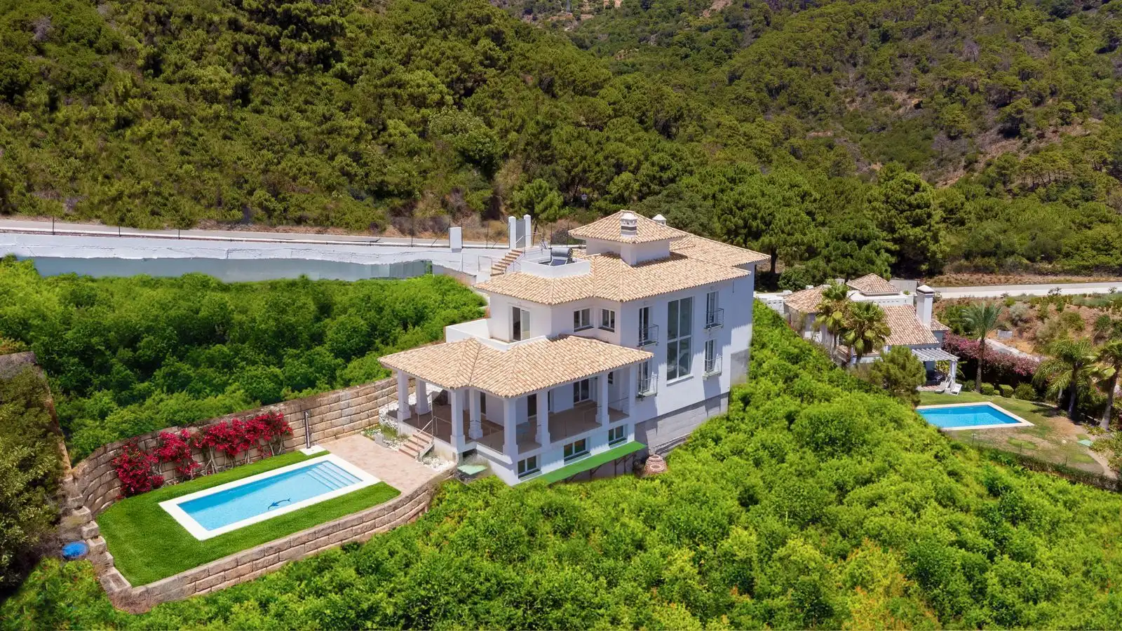 Villa mit Pool zum Verkauf in Camino a Monte Mayor 2