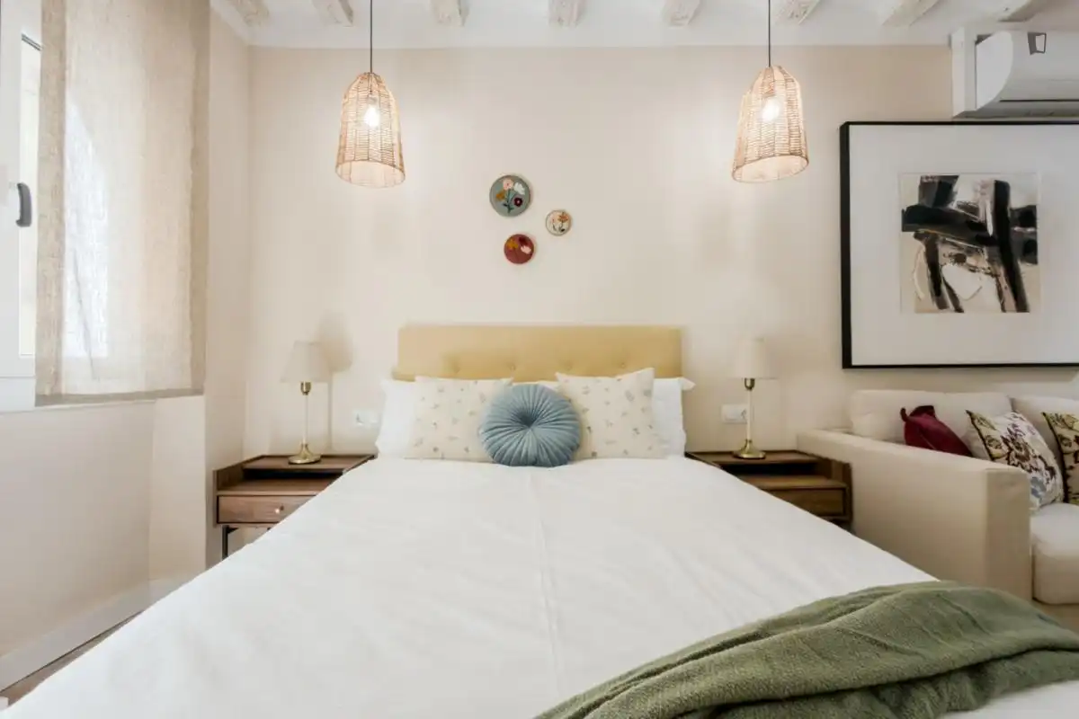 Habitación de Estudio de alquiler en Barcelona con Aire acondicionado, Calefacción y Amueblado