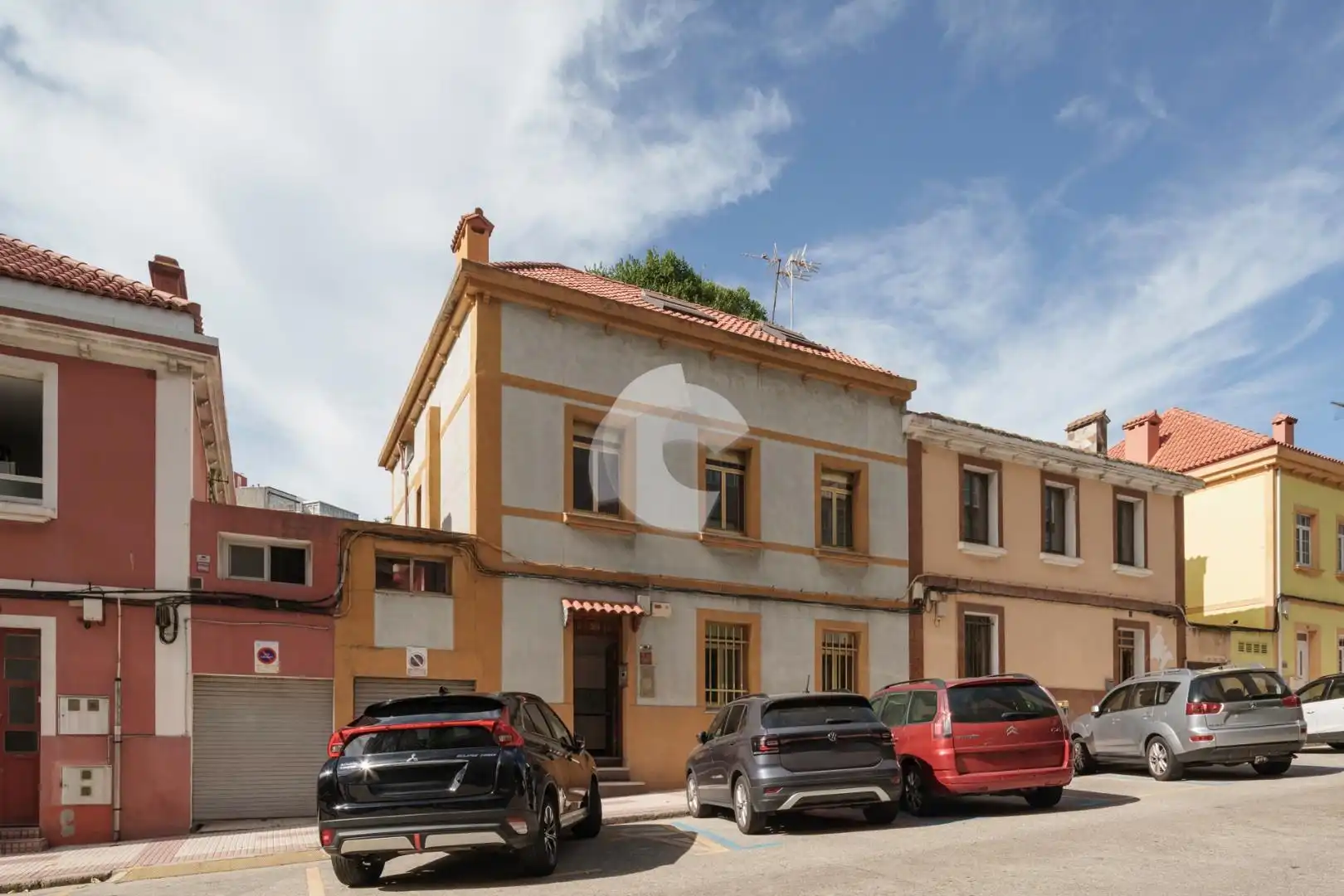 Vista exterior de Casa adosada en venda en A Coruña Capital  amb Calefacció i Traster