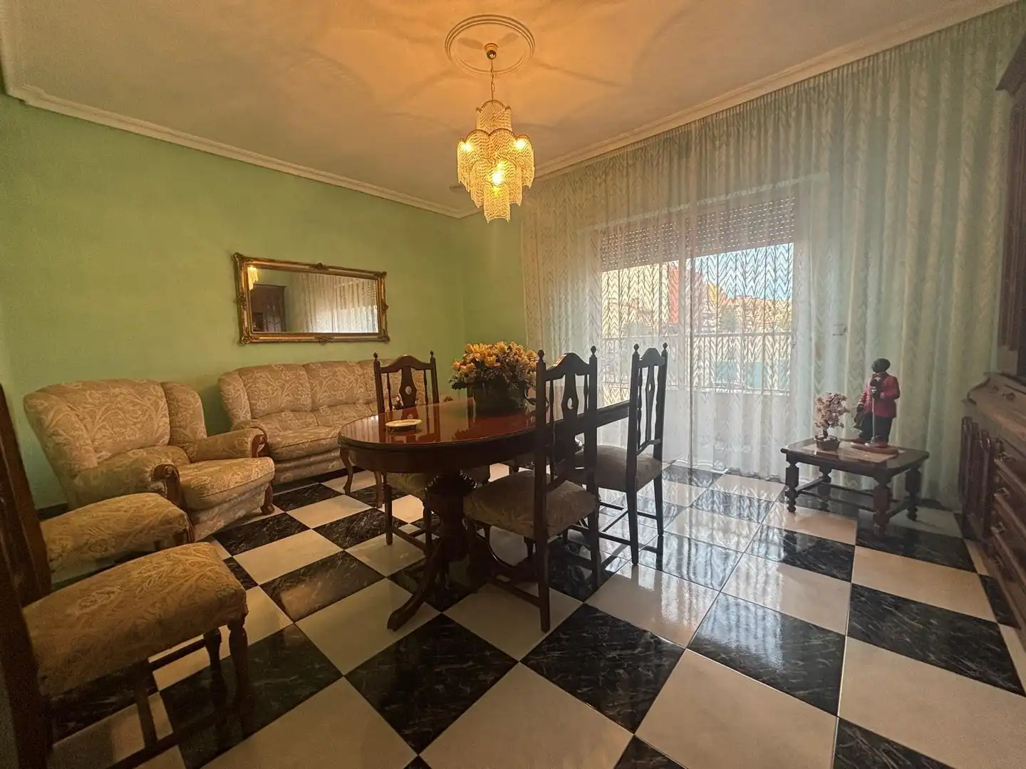 Comedor de Casa o chalet en venta en Casco Urbano