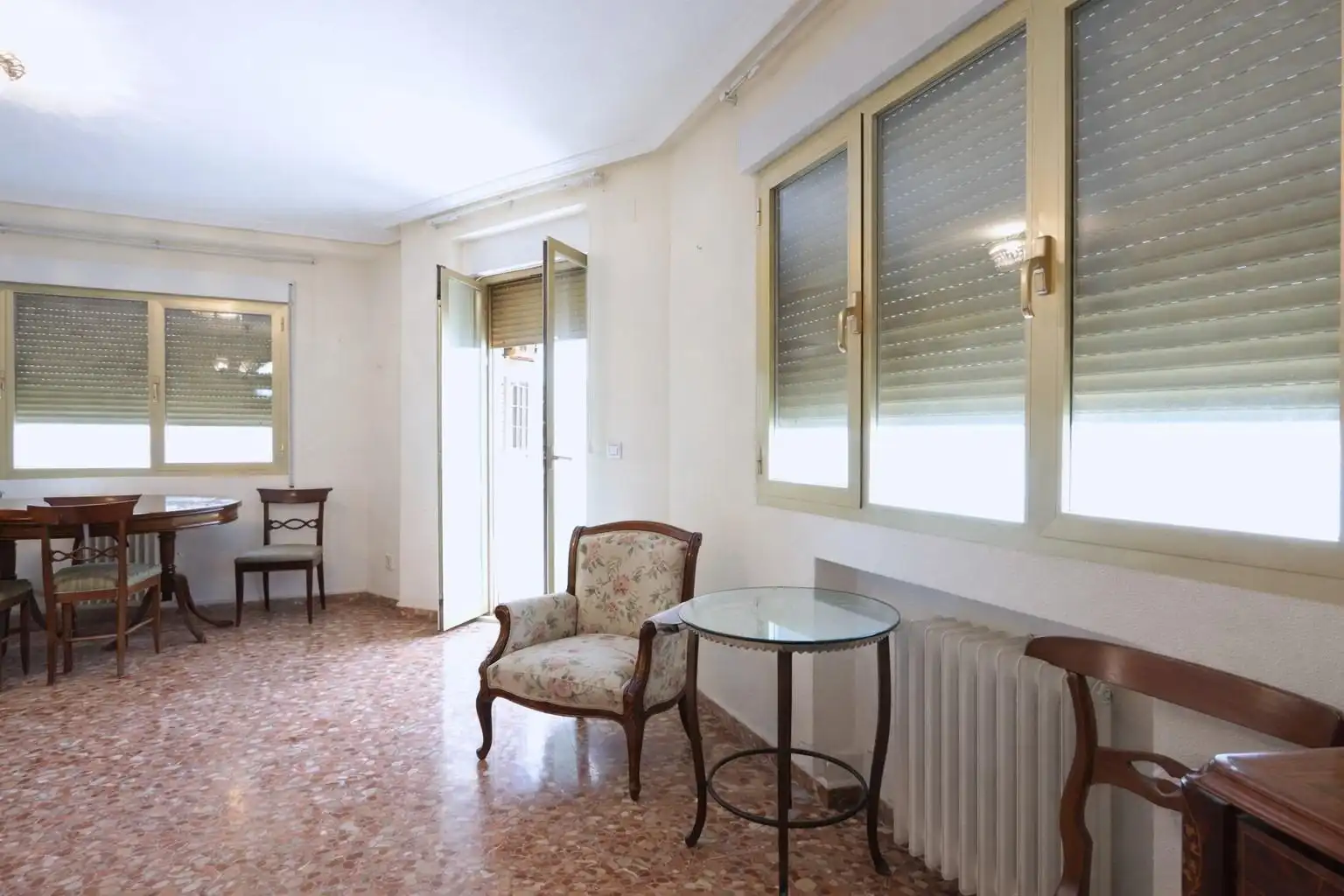 Wohnung zum Verkauf in Cartagena mit Klimaanlage, Heizung und Terrasse