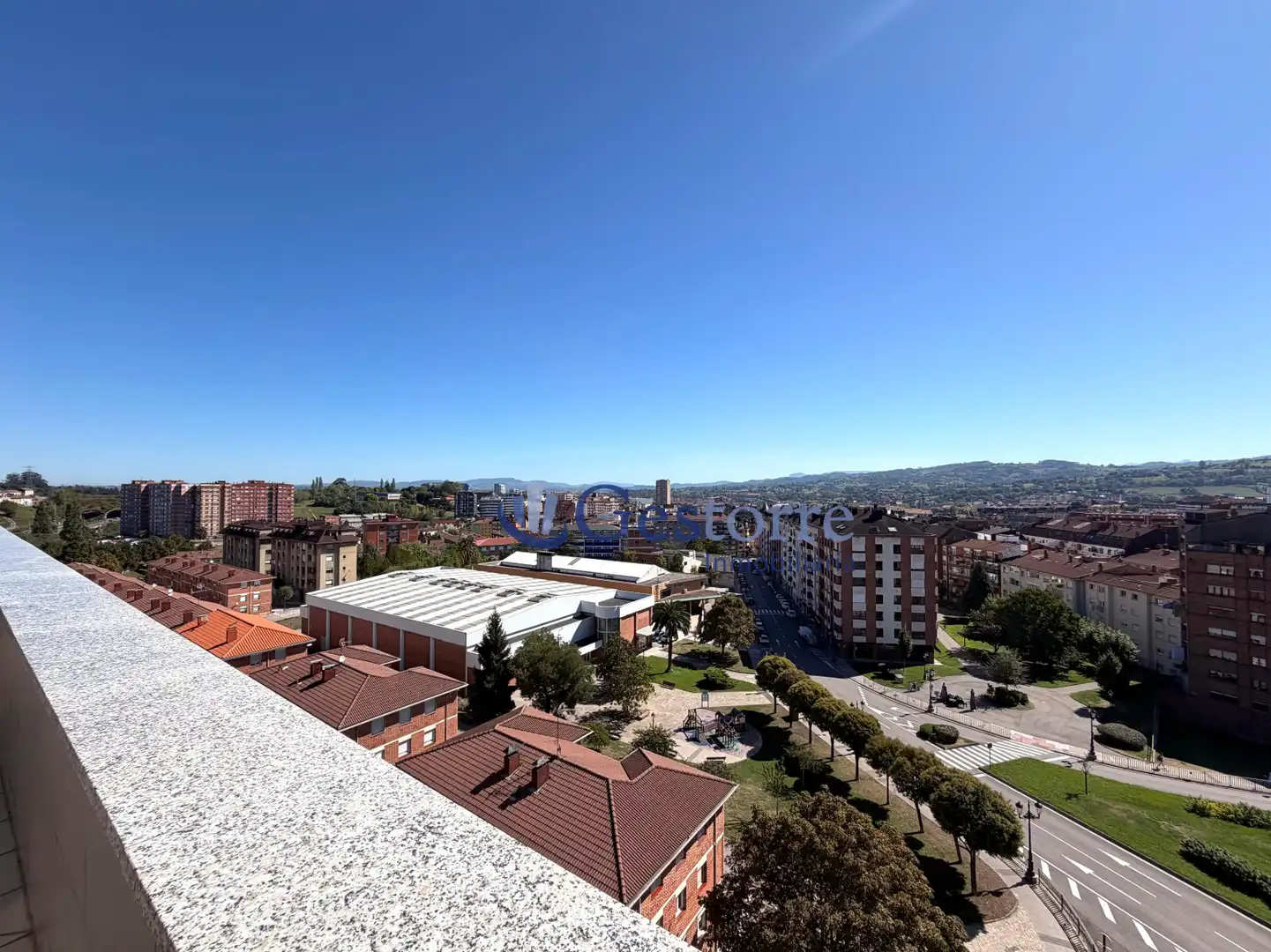 Attique avec terrasse à louer à Oviedo - PZ FERROCARRILES ECONOMICOS, imagen 32