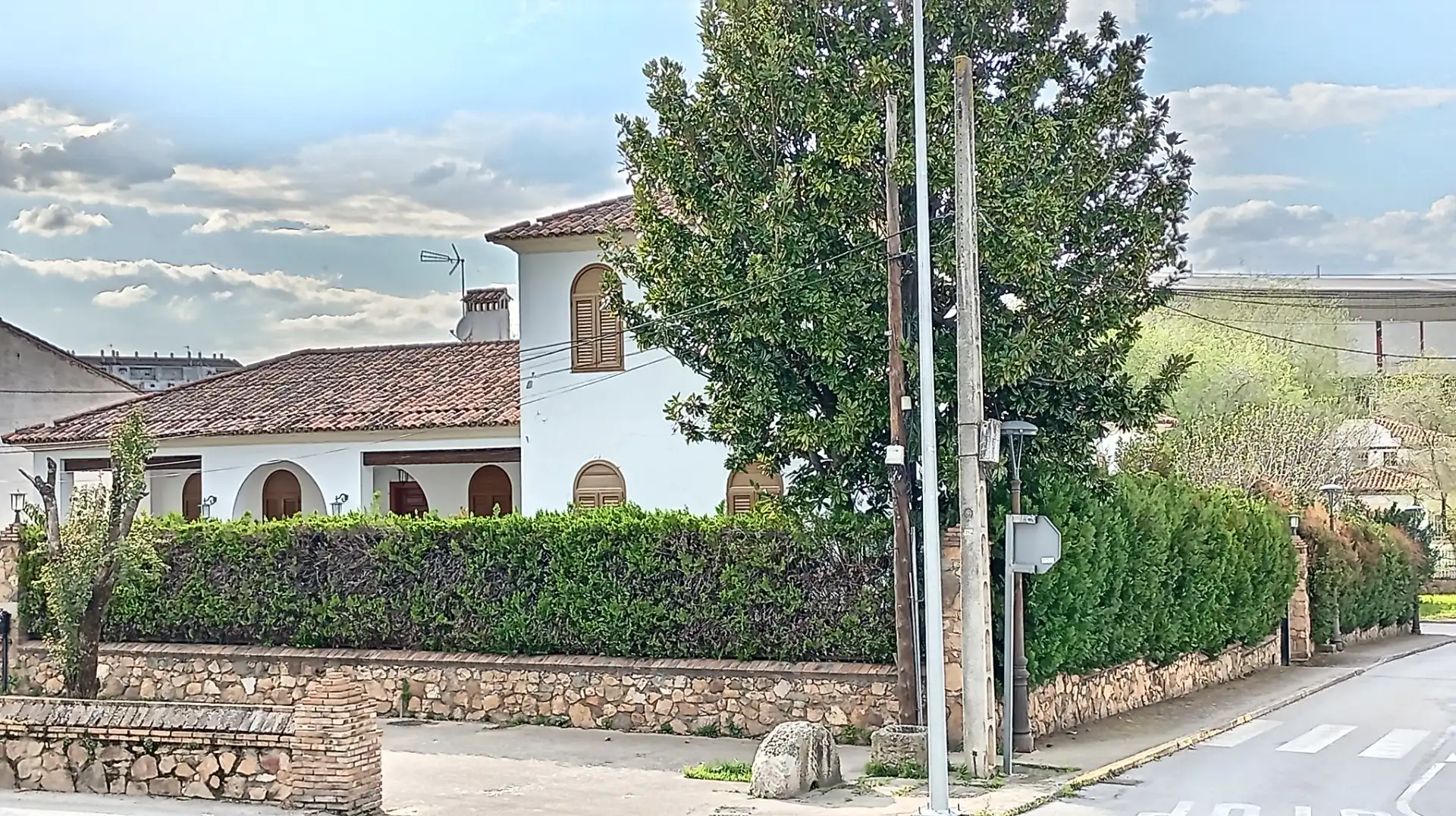 Vista exterior de Casa o xalet en venda en Jerez de los Caballeros amb Jardí privat, Terrassa i Traster
