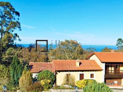 Garden of House or chalet for sale in Llanes  with Air Conditioner, Heating and Private garden