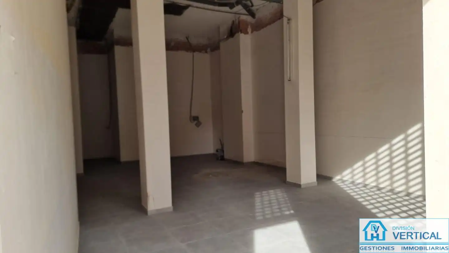 Local comercial en venda a Del Arquitecto Ribes, imagen 6