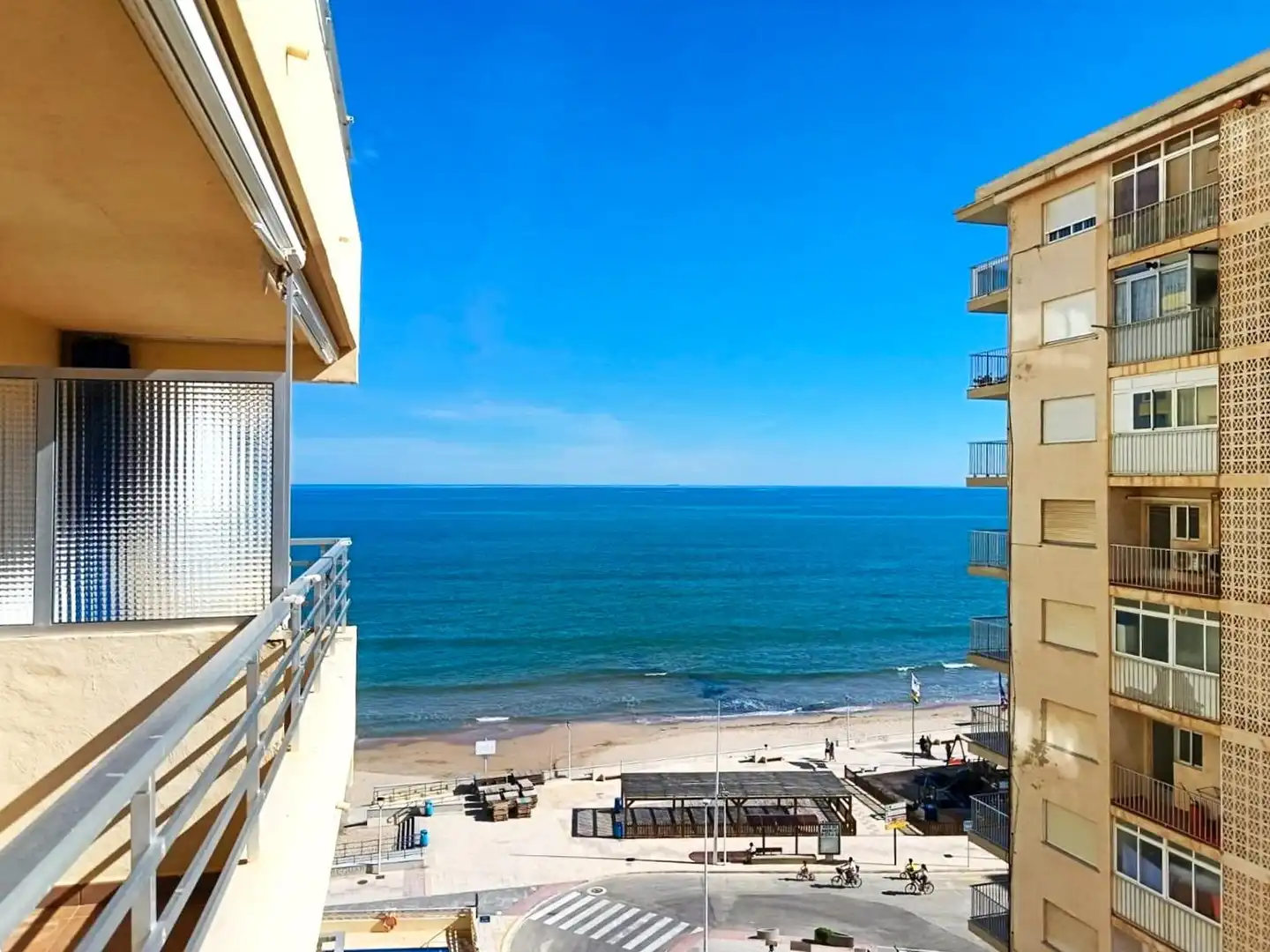 Vista exterior de Apartament en venda en Bellreguard amb Terrassa, Moblat i Balcó