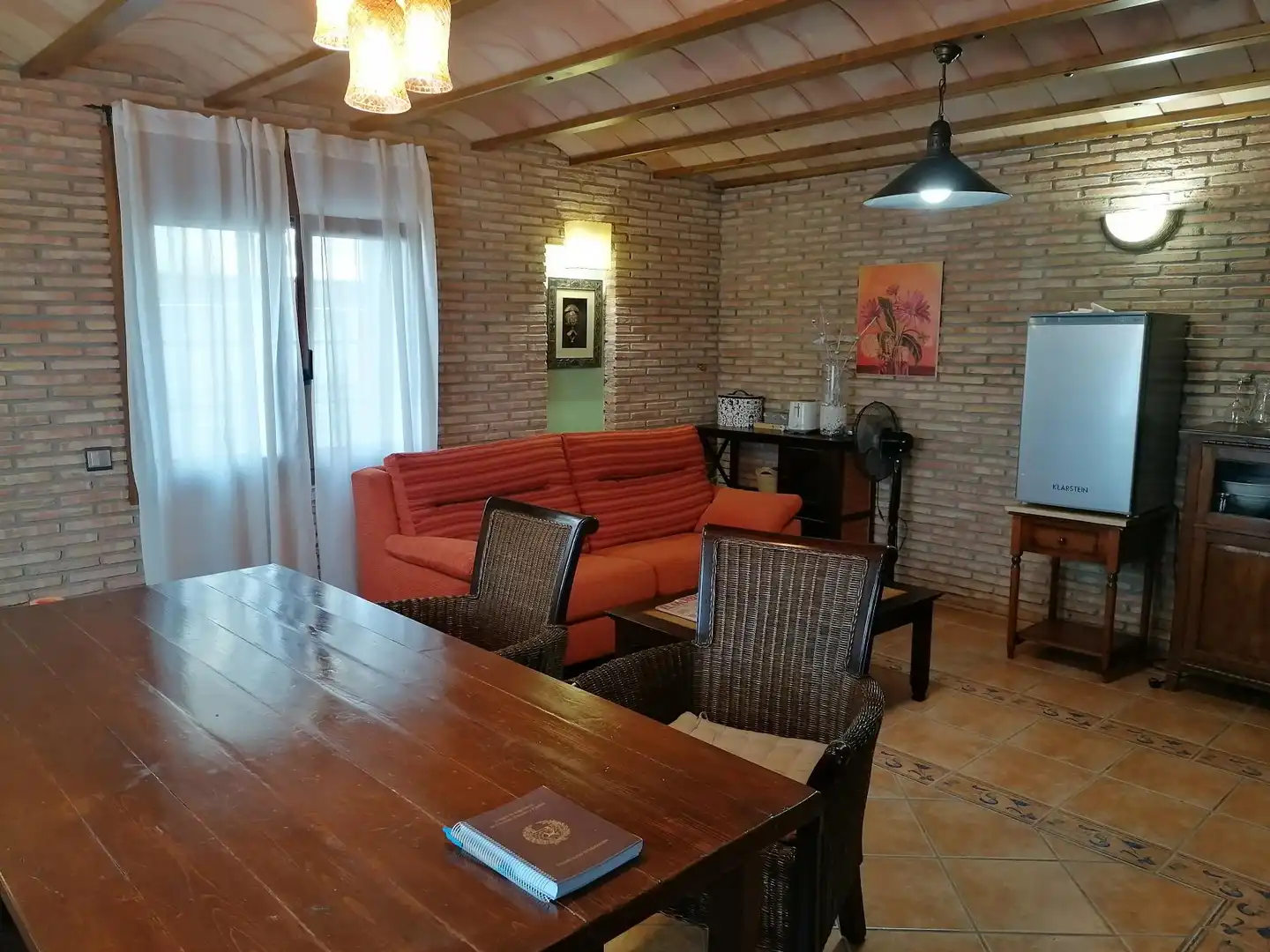 Sala de estar de Casa o chalet en venta en Torrejón el Rubio con Aire acondicionado, Calefacción y Terraza