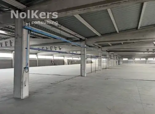 Industrial building with lift to rent in Almeda - El Corte Inglés, imagen 6