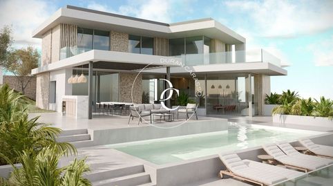 Casa de lujo de 466 m2 con piscina y vistas en venta en Sitges